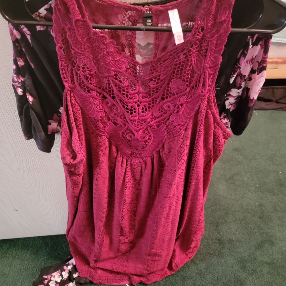 Womens short maroon dress